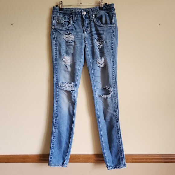 Dollhouse Crazy, Sexy, Cool Distressed Denim Jeans Size 3 - Picture 1 of 13